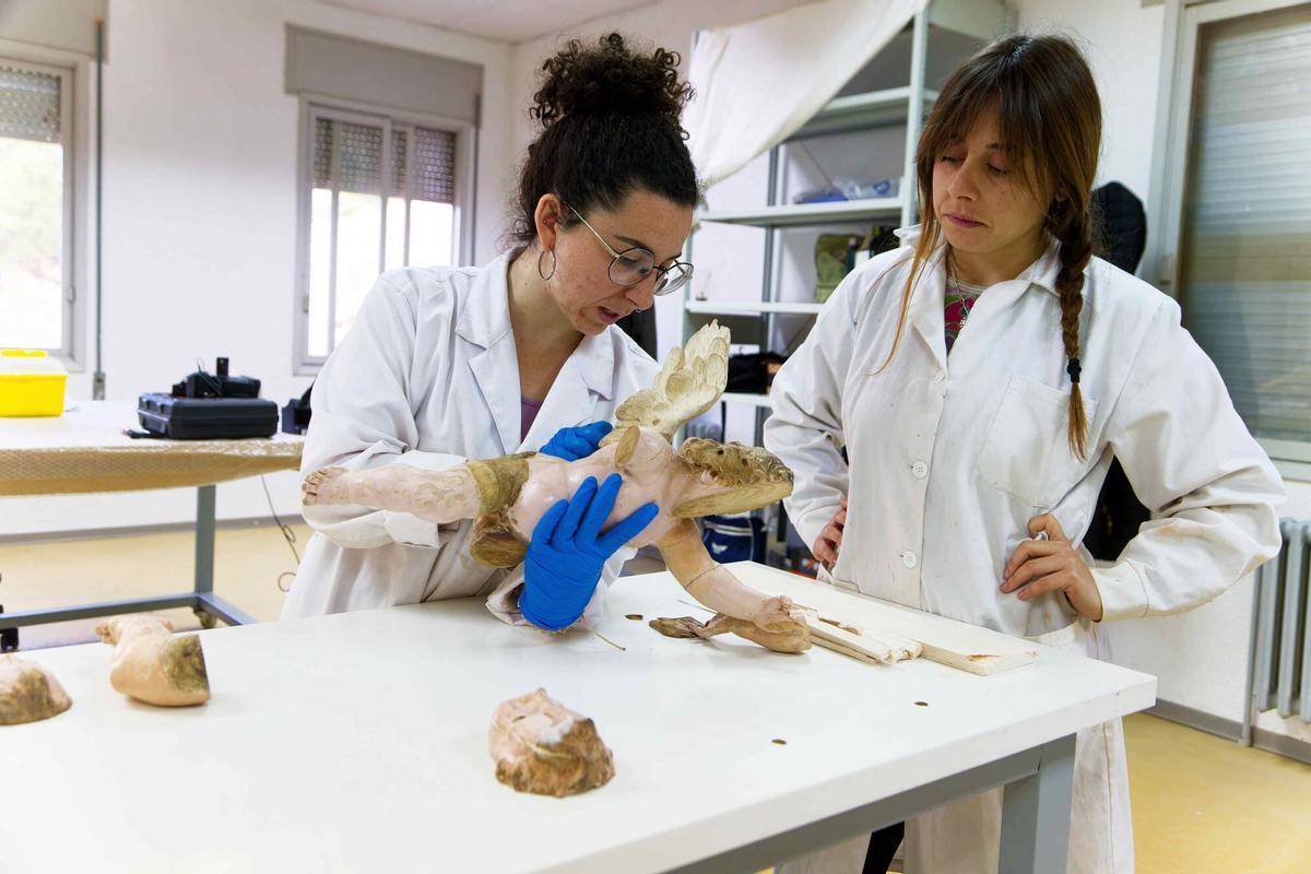 Trabajos en Penyeta Roja (Castellón) del IVCR+i. Trabajos en Penyeta Roja (Castellón) del IVCR+i.