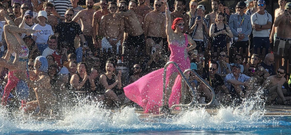 Fiesta Pink Flamingo de los Gay Games de València