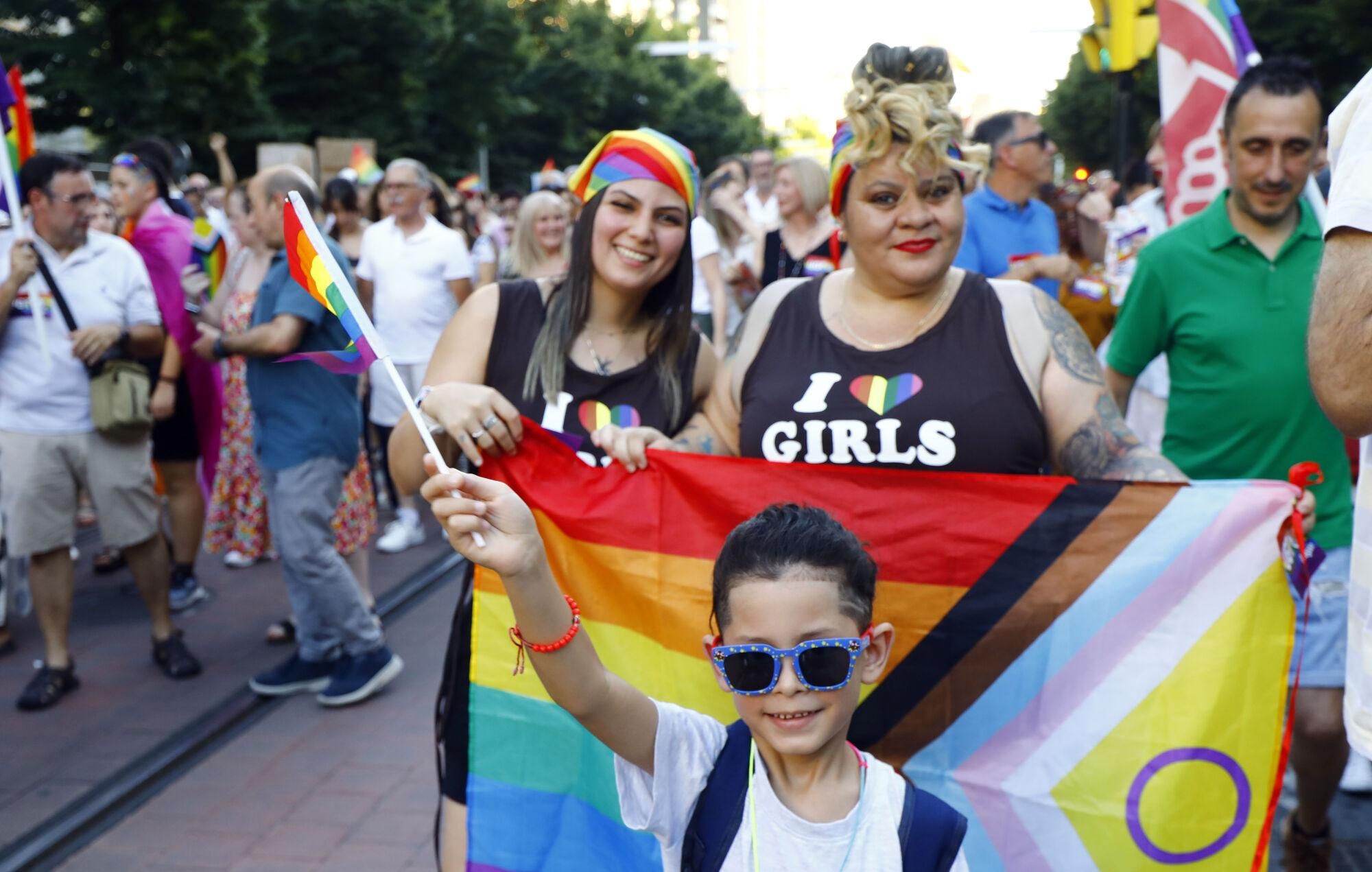 MARCHA DEL ORGULLO GAY LGTBIQ HOMOSEXUALES