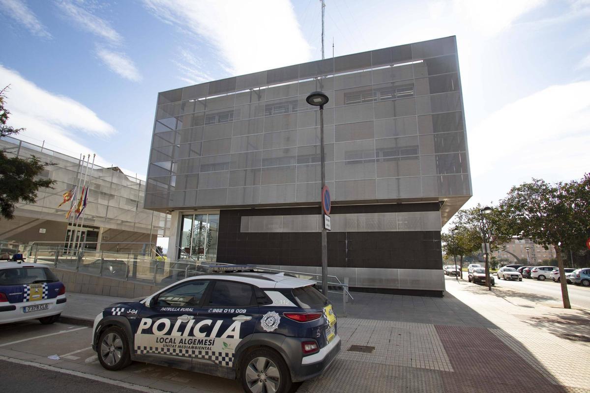 Jefatura de la policía local de Algemesí.