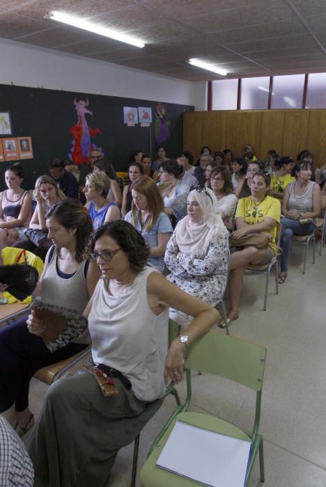 Protesta a l'escola Baldiri Reixach