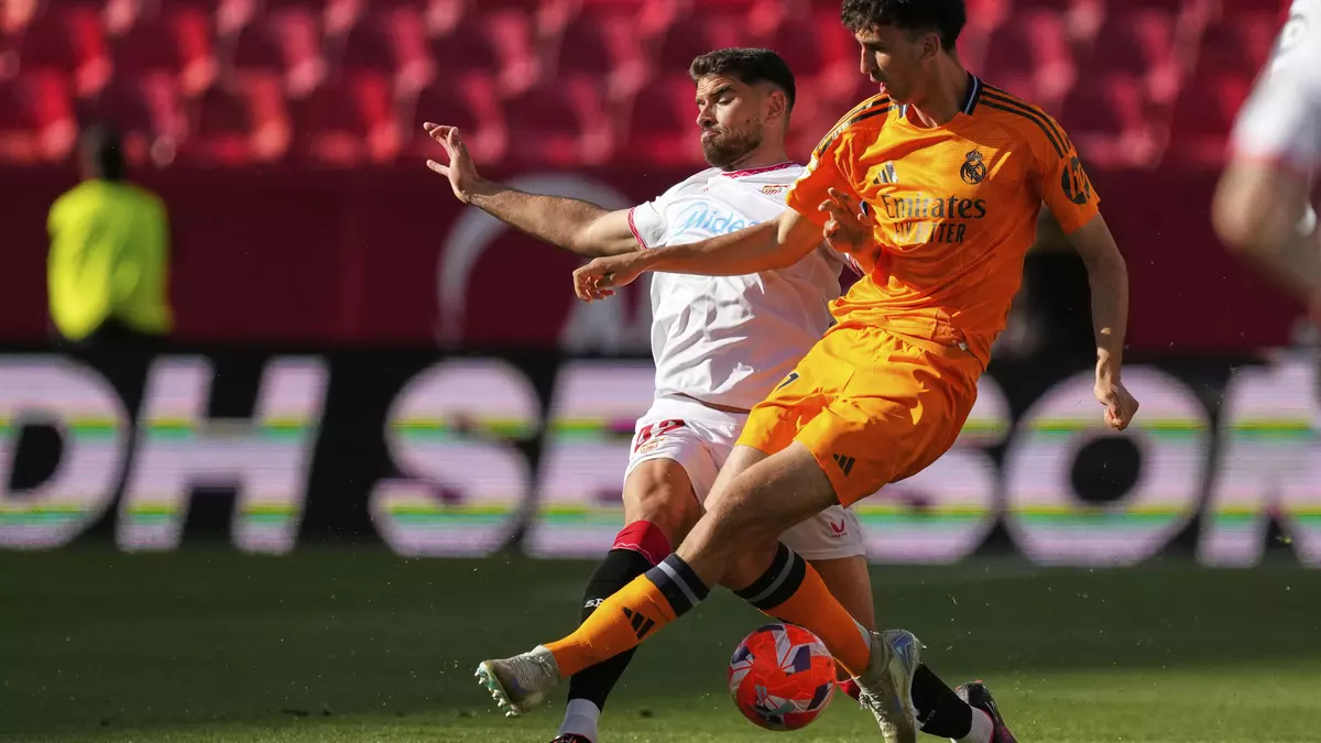 Jacobo Ramón sigue la 'fórmula Nico Paz': del Madrid al Como con cláusula de recompra