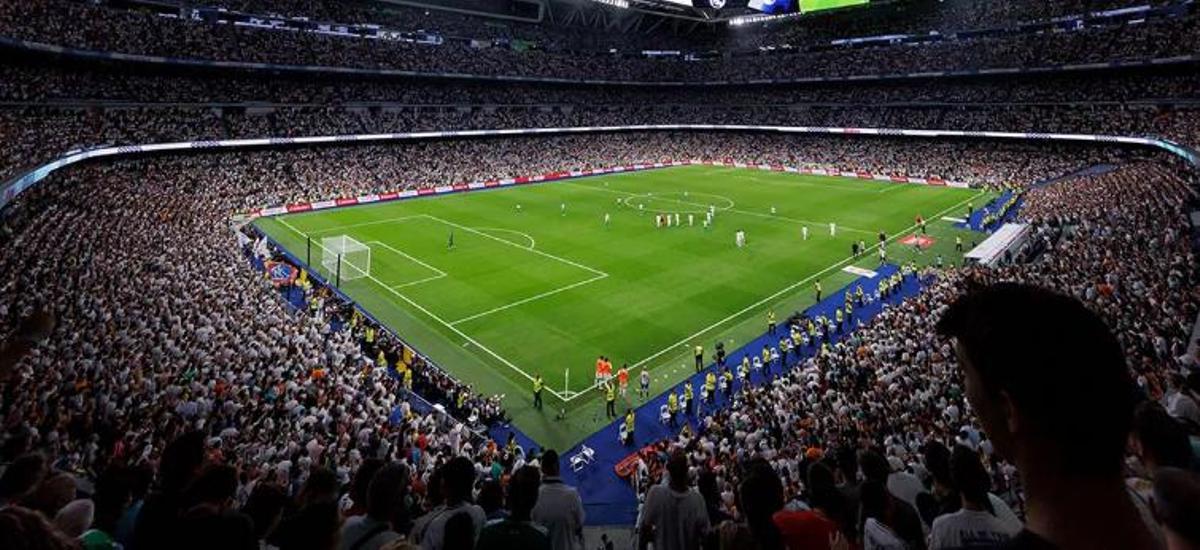 Imagen del Santiago Bernabéu, durante un partido de Liga