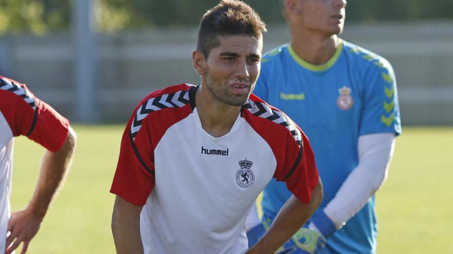 Manu, en un entrenamiento con la Cultural.