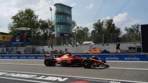 Carlos Sainz durante el Gran Premio de Italia 2023