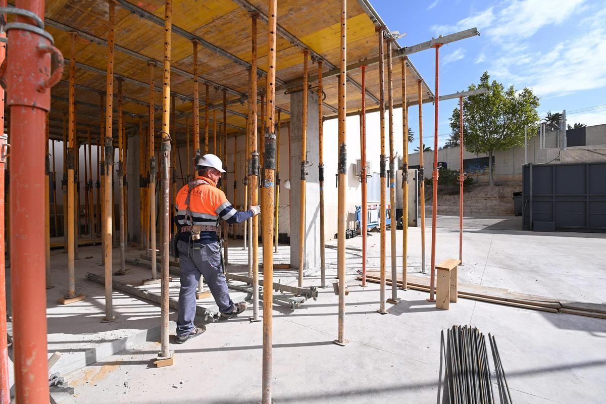 Los trabajos que se están desarrollando estos días en el monasterio.