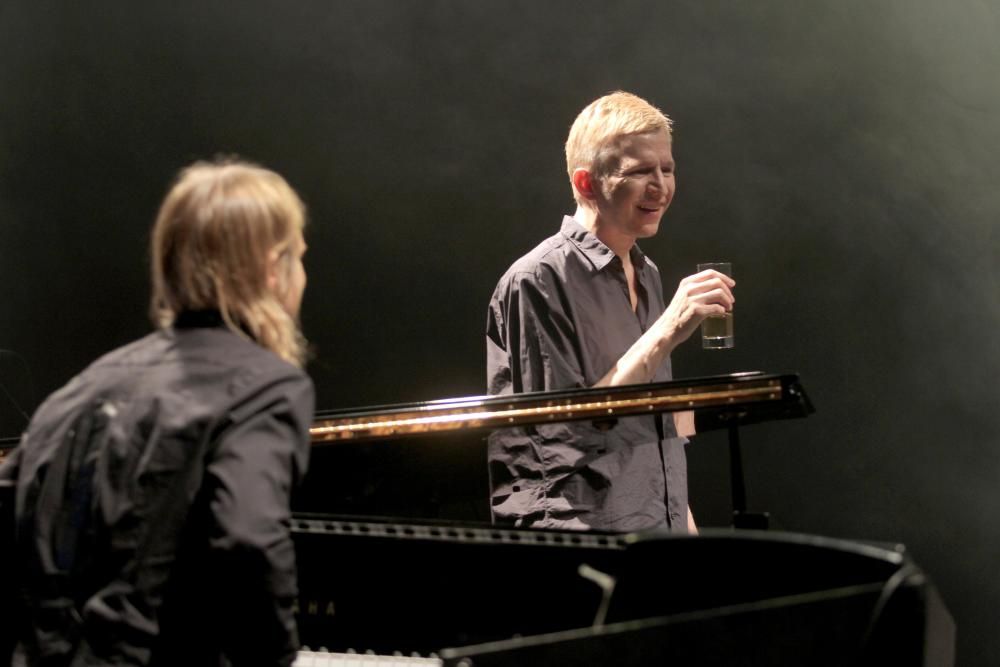 Jay Jay Johanson y Jose James en Cartagena.