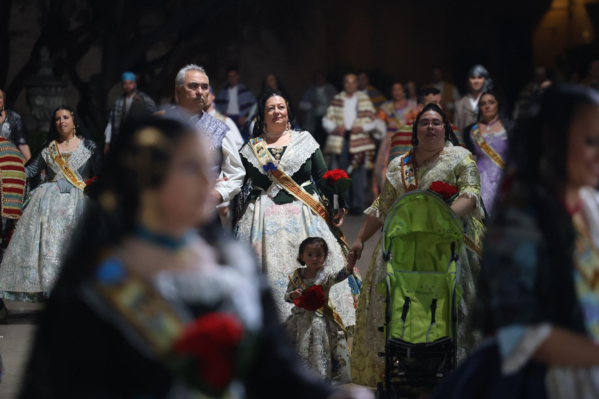 Búscate en el segundo día de la Ofrenda en la calle San Vicente entre las 24 y la 1 horas