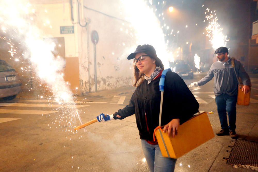 Instante de la Passejà de Sant Onofre celebrada el sábado por la noche en Quart de Poblet.