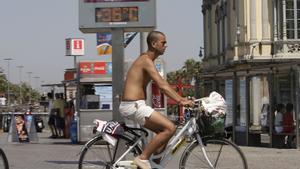 El Meteocat canvia els avisos per temperatura i crea dues noves alertes per calor nocturna