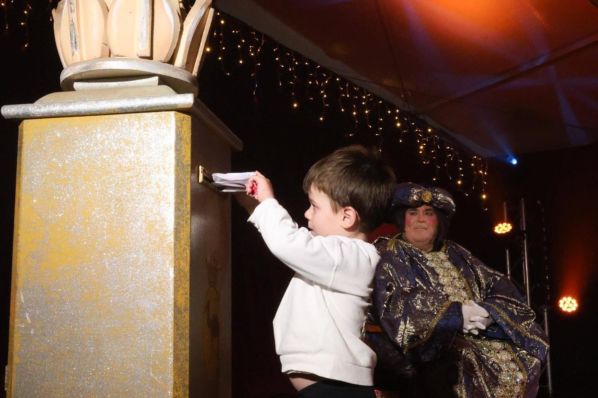 Todas las imágenes de la visita del cartero real a Ibiza Todas las imágenes de la visita del cartero real a Ibiza