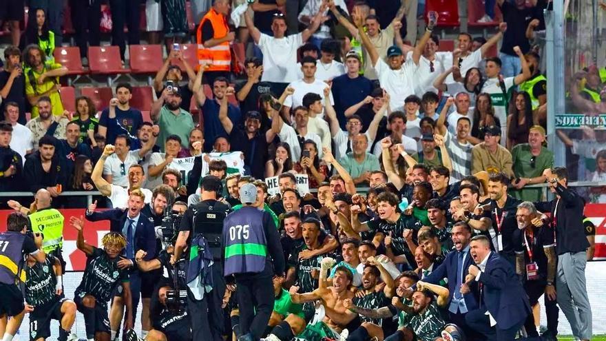 El Elche sigue en Primera: Un triunfo de toda la ciudad