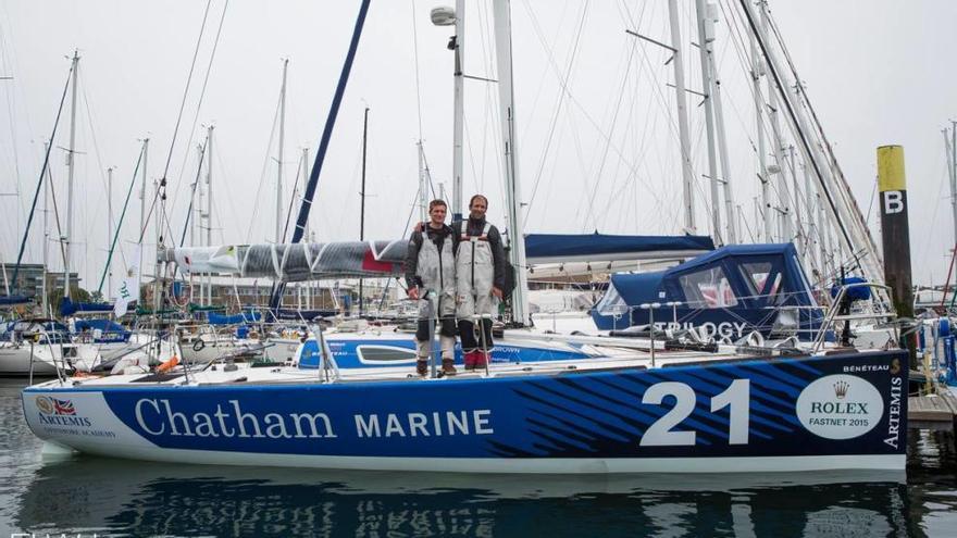 El alicantino Gonzalo Infante gana la Fastnet en la categoría Figaro2