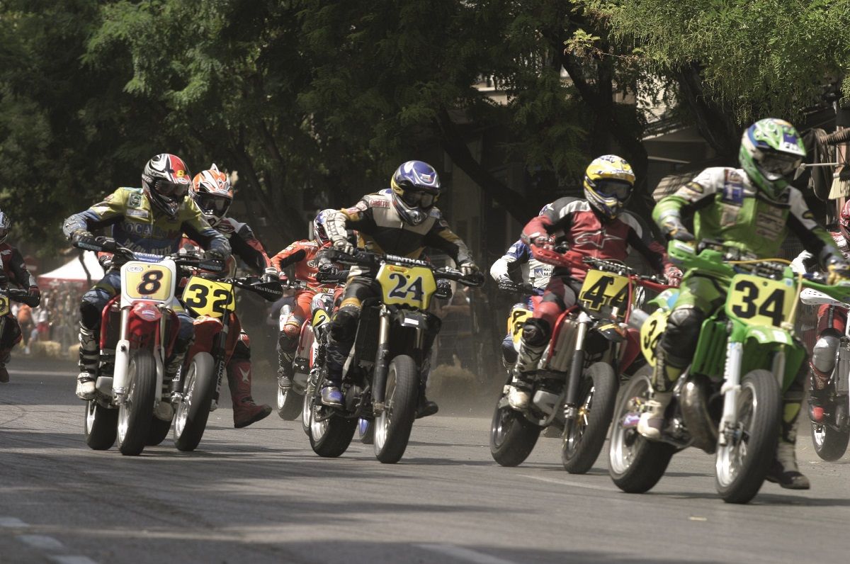 La carrera urbana de motos de Xàtiva cumple 70 años y se consagra como la más antigua de España