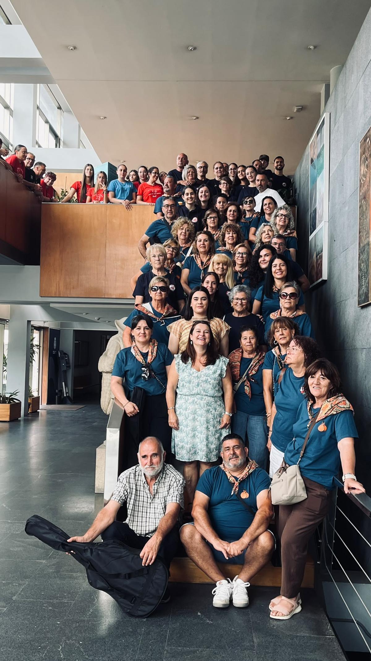 Recepción en el Concello de Cangas de los participantes en el Festival de Pais de San Roque.