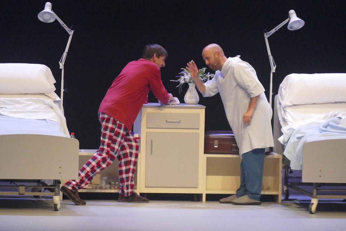 EN IMATGES | Albert Pla i Peyu omplen de rialles el Teatre Municipal El Jardí de Figueres amb 'Hamlet'