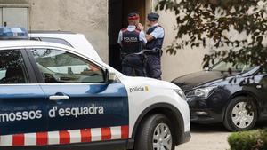 Los mossos han detenido a la mujer, acusada del asesinato.