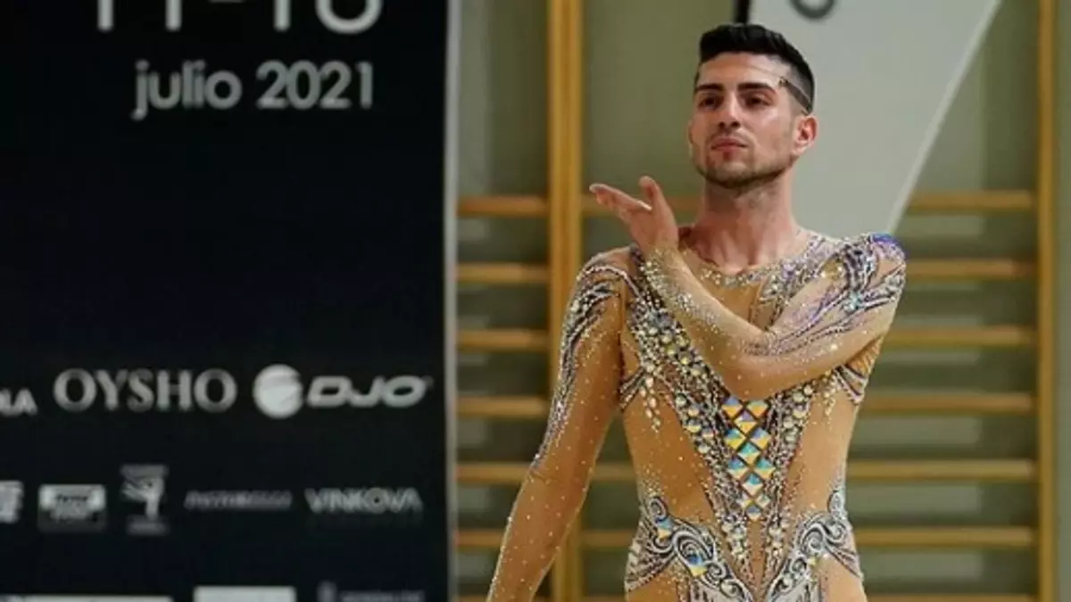 El vídeo por el que el gimnasta canario Crístofer Benítez ha vuelto a ser víctima de ataques sexistas