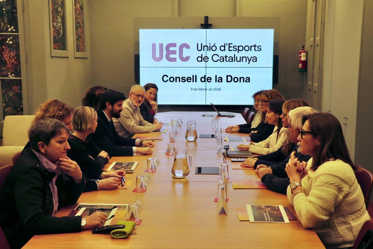 Reunión constitutiva del Consell de la Dona de la UEC