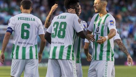 El Betis, al igual que todos los integrantes del Grupo C, tiene una victoria y una derrota (3 puntos)