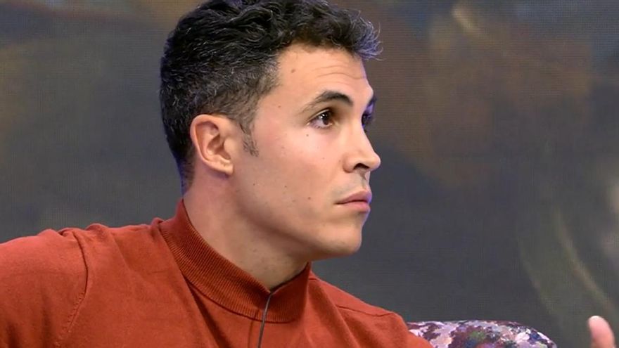 La justificación de Kiko Jiménez tras ser cazado en la cama con Estela Grande: &quot;No entiendo nada”, confiesa Suescun