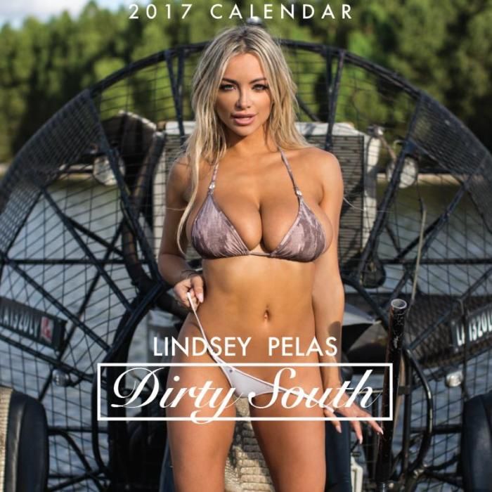 Lindsey Pelas incendia las redes con sus fotos sub