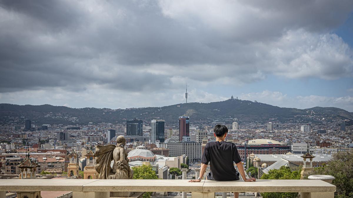 Nubes sobre la ciudad de Barcelona.