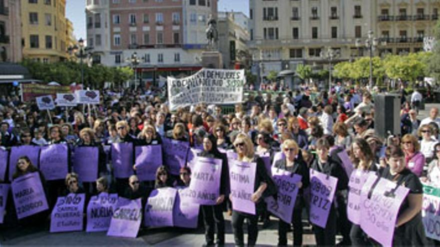 Los cordobeses se manifiestan contra la violencia de género