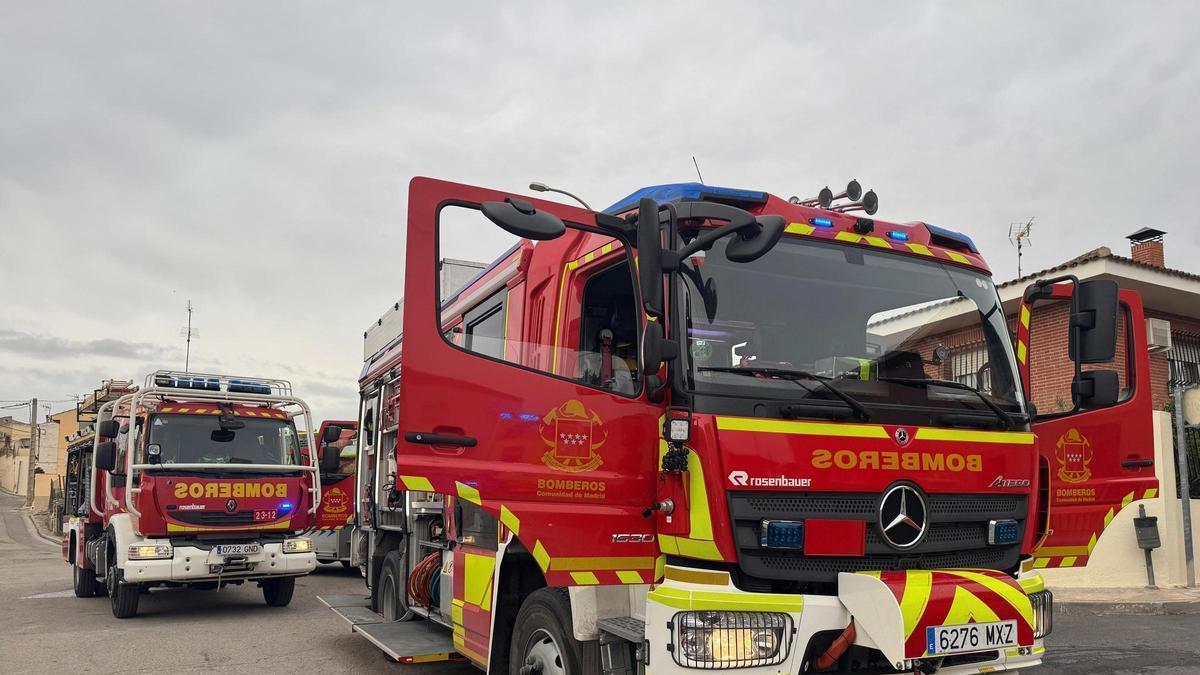 Archivo - Una dotación de Bomberos de la Comunidad de Madrid.