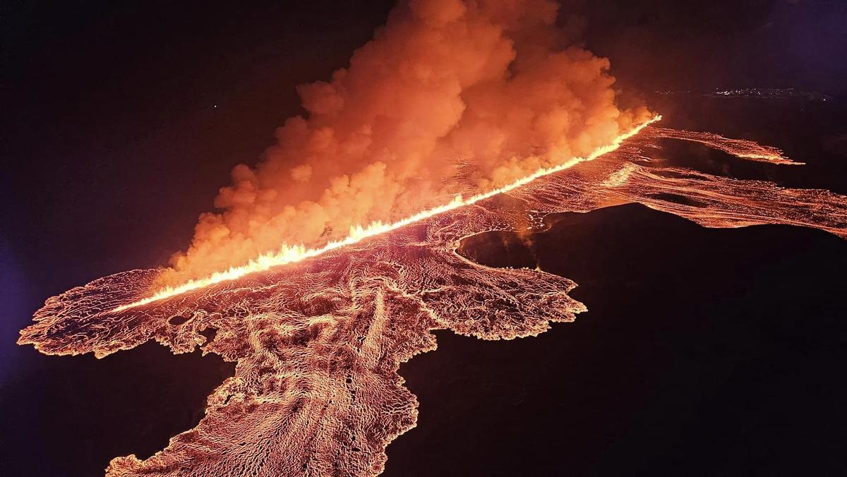 The 3.9 kilometer-long eruption of the Sundnuksgígar volcano near Grindavik, Iceland on August 23, 2024.