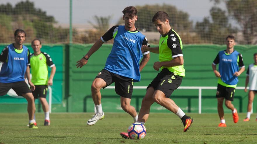 Luis Pérez, durante un entrenamiento en el anexo