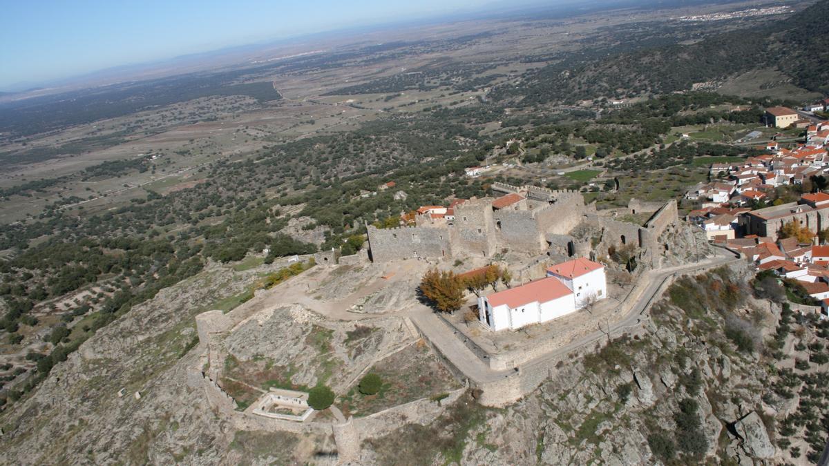 Castillo de Montánchez.