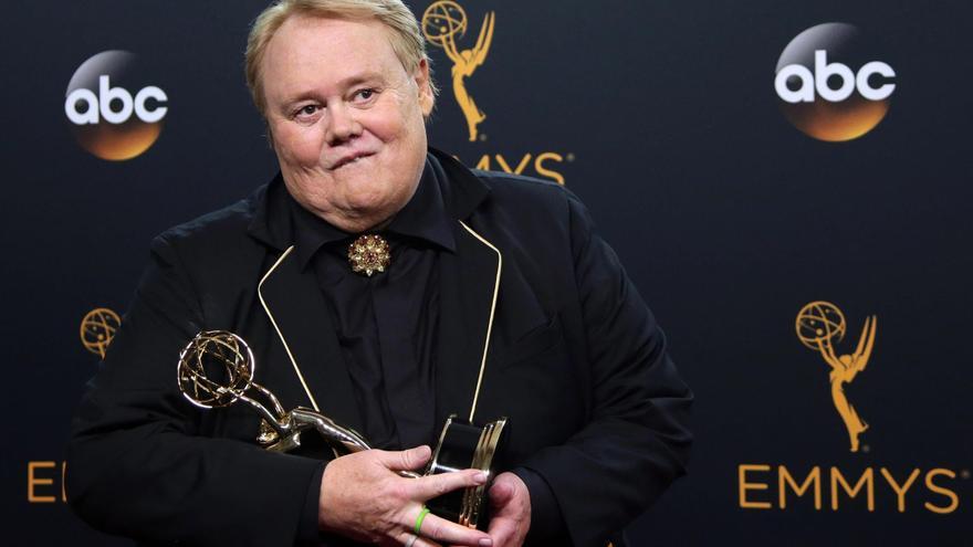 El comediante y actor Louie Anderson muere de cáncer a los 68 años.