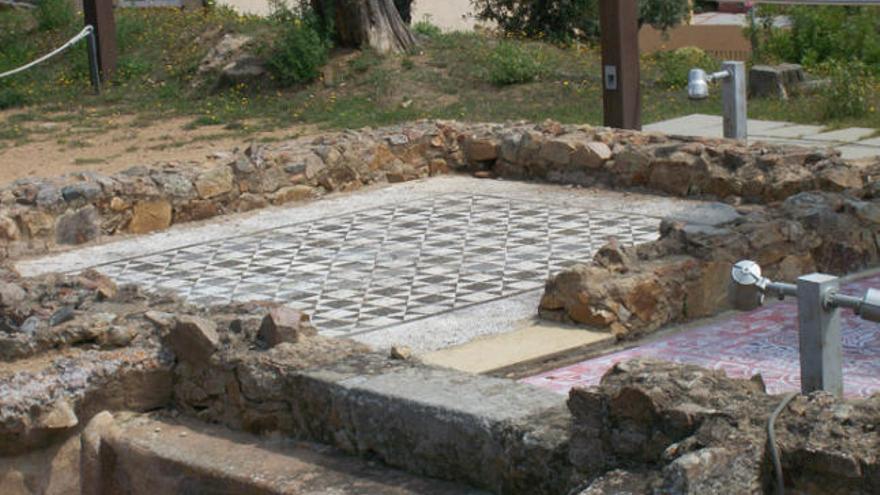 Alguns dels valuosos mosaics que adornaven aquesta vil·la romana, datada del segle I aC.
