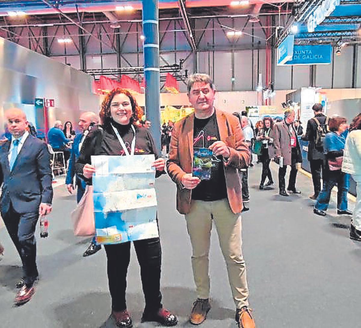 Raúl González alcalde de Dumbría, esta semana en Fitur