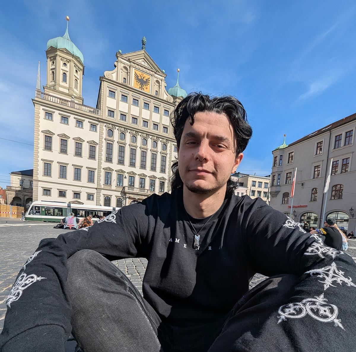 El ingeniero ourensano Pablo Domínguez, en el casco histórico de Augsburgo