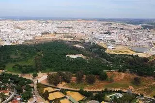 La Junta pide 'tranquilidad' a los padres del colegio Silos de Alcalá ante la llegada de los migrantes