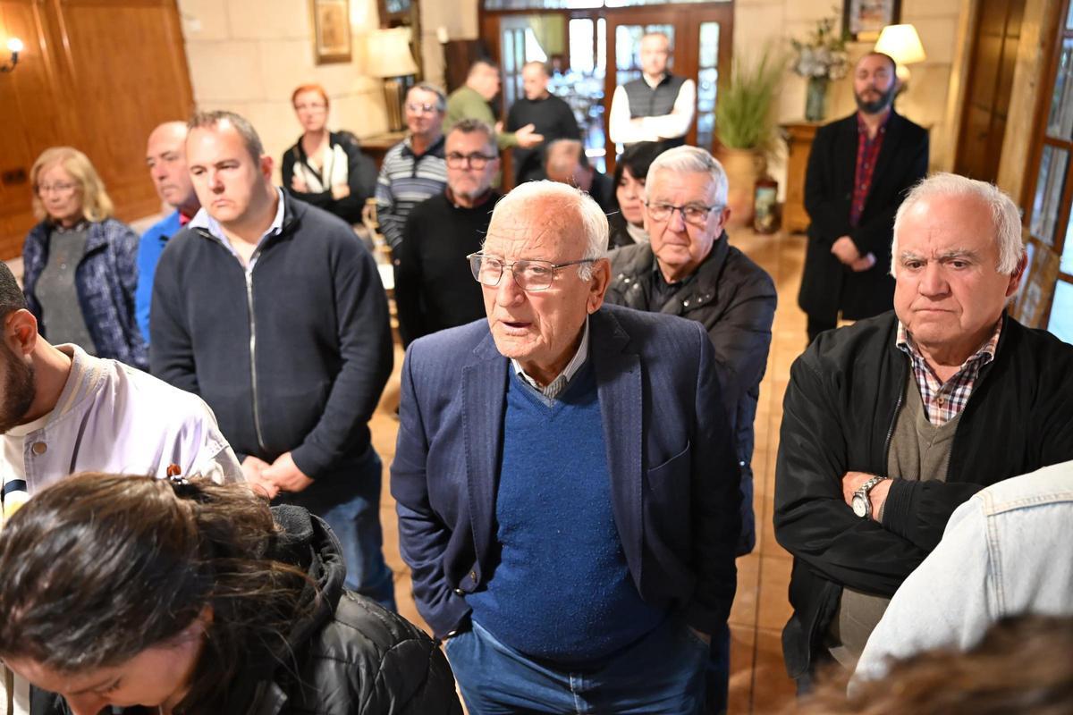 Agricultores durante el acto en el restaurante