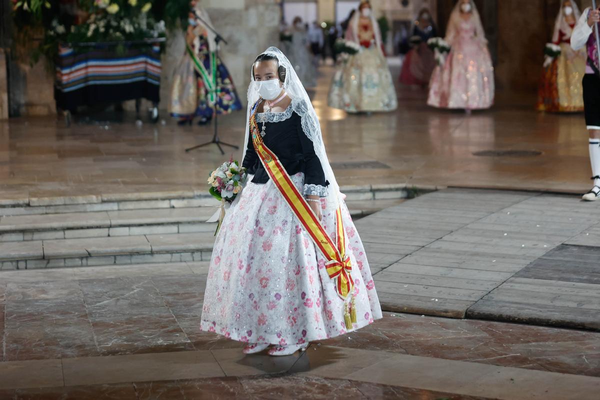 Búscate en el primer día de Ofrenda por las calles del Mar y Avellanas entre las 22:00 y 23:00 horas Búscate en el primer día de Ofrenda por las calles del Mar y Avellanas entre las 22:00 y 23:00 horas
