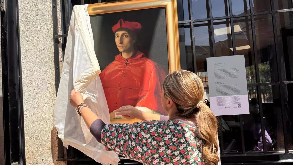 Albal exhibe una réplica de ‘El Cardenal’ de Rafael Sanzio