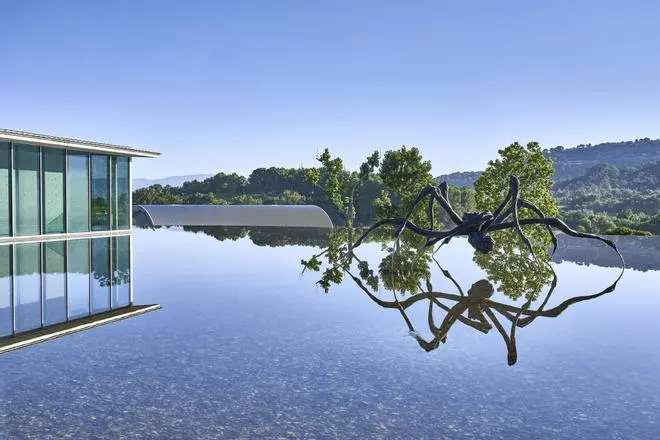 Château La Coste: El exclusivo viñedo que todos los años crea nuevas obras de arte contemporáneo