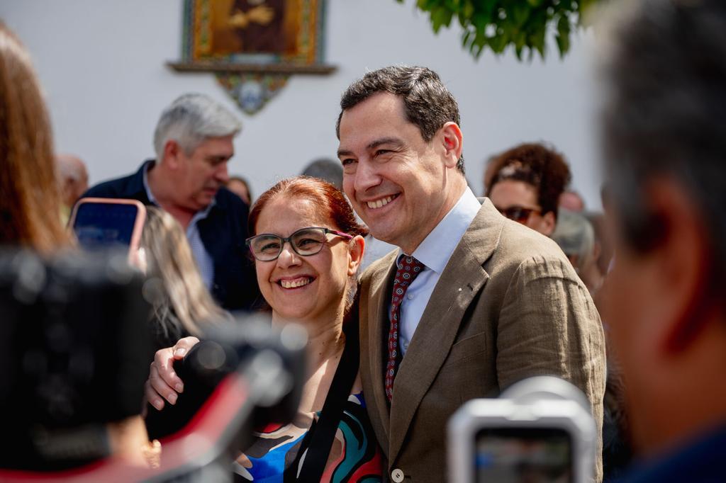 Ni una verdad", "malas personas" o "ridículos": los grandes enfrentamientos  del primer debate de las elecciones andaluzas