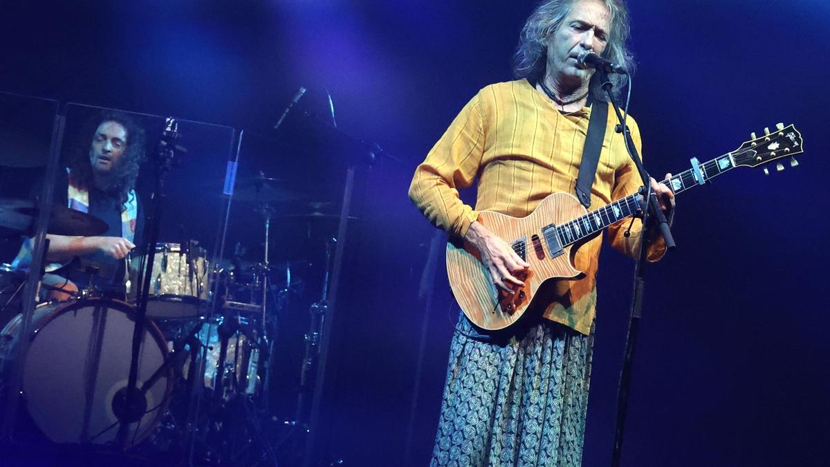 Fotogalería | La trayectoria musical de Robe Iniesta en imágenes