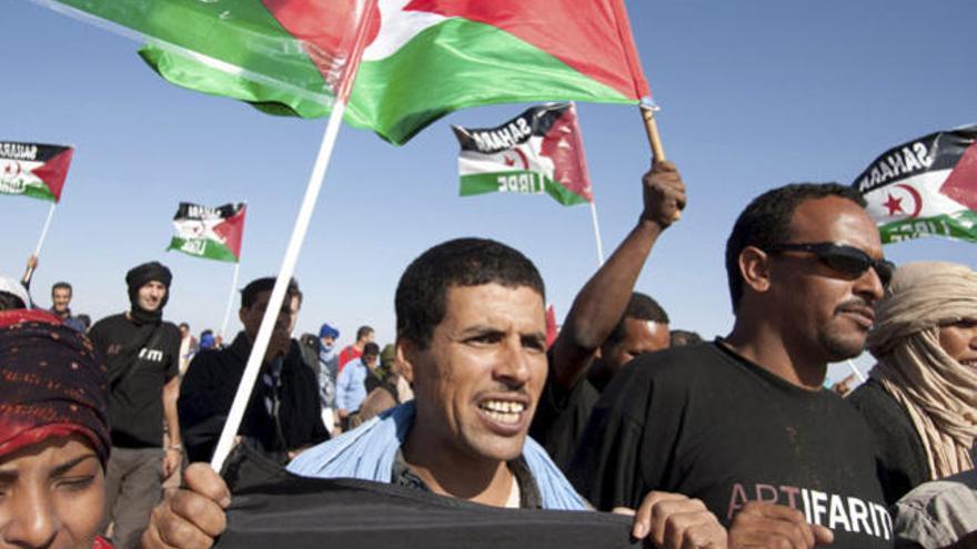 Manifestación en protesta por la muerte del adolescente saharaui de 14 años Nayem Elgarhi.