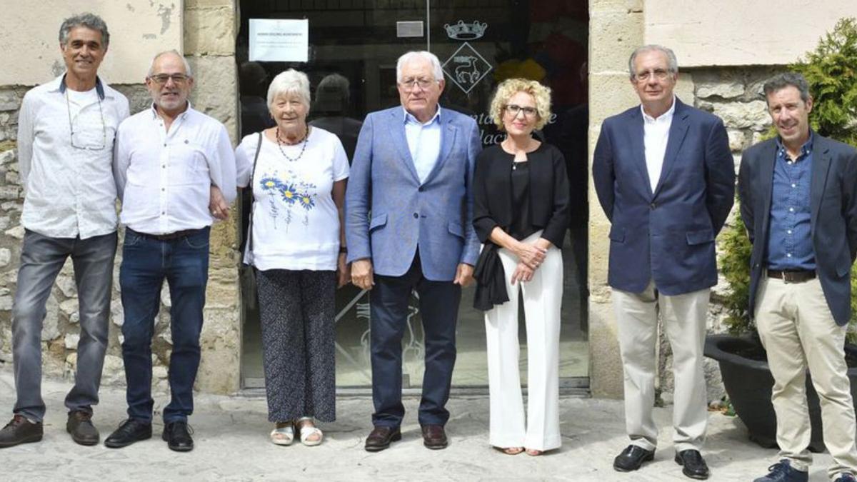 Comiat de la secretària municipal de la Llacuna, Maria Antònia Torres Gumà, després de divuit anys de dedicació | AJUNTAMENT DE LA LLACUNA