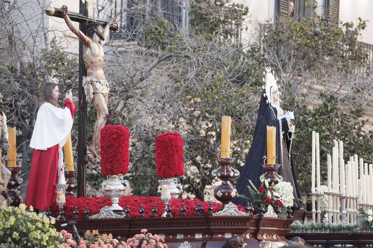 El Sant Enterrament concluye las procesiones en Palma