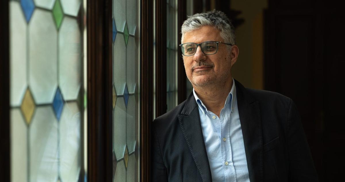 Albert Esteve: "Hem passat de la família extensa a la llar unipersonal"