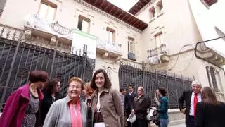 Y Helga hizo de la Casa Grande (referente de doncellas de la alta burguesía de Cáceres) el icono del arte contemporáneo del mundo