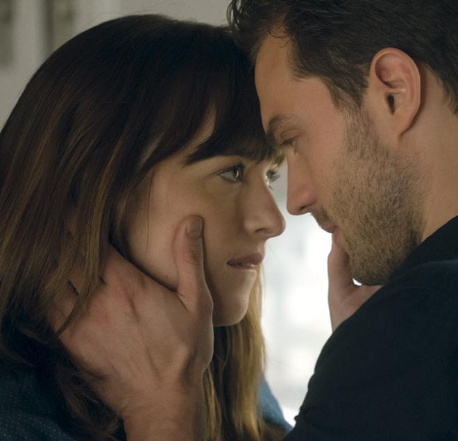 Escena de '50 sombras más oscuras'