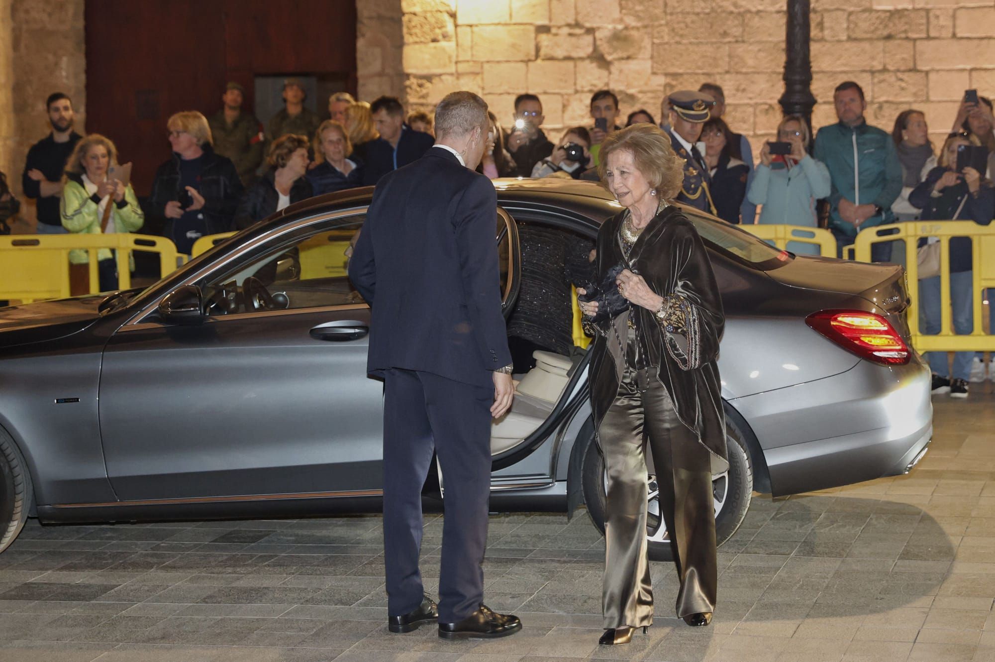 FOTOS | La reina Sofía acude al concierto de Semana Santa a beneficio de Projecte Home Baleares en la Catedral de Mallorca